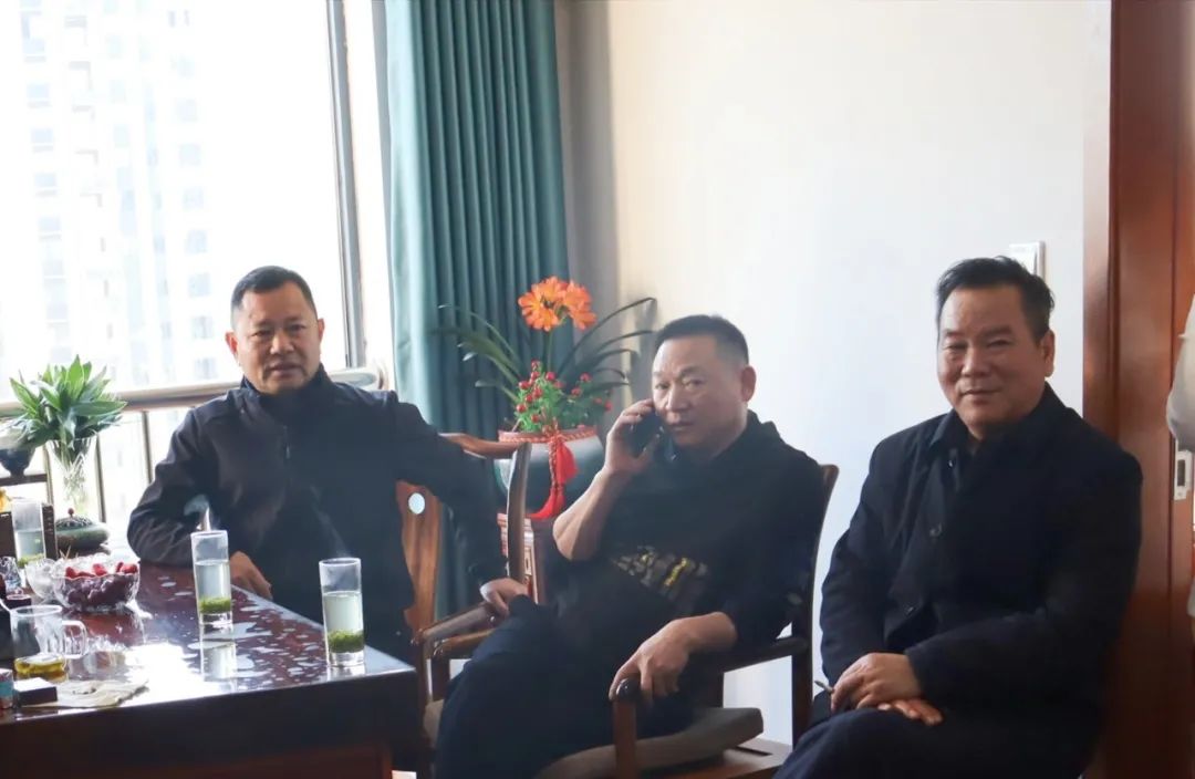 【湖南省體育設(shè)施建設(shè)協(xié)會(huì)走訪】湖南德冠木業(yè)有限公司 木地板資訊 第15張